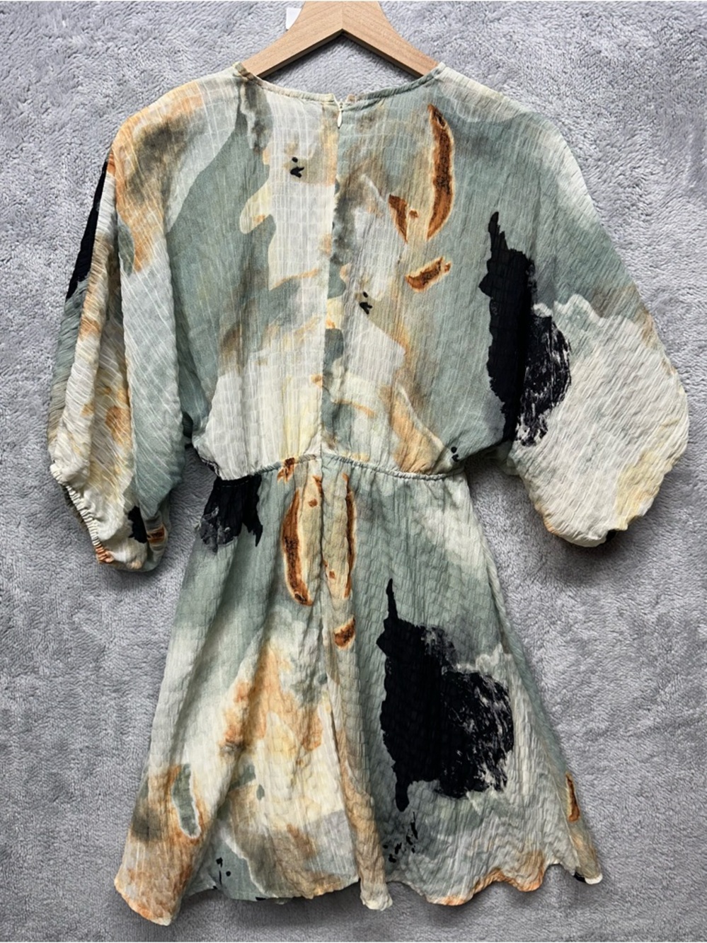 Urban Outfitters Abstract Print Tie Front Mini Dress Boho Flowy Small - Picture 2 of 6